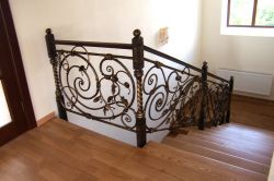Staircase fencing 15